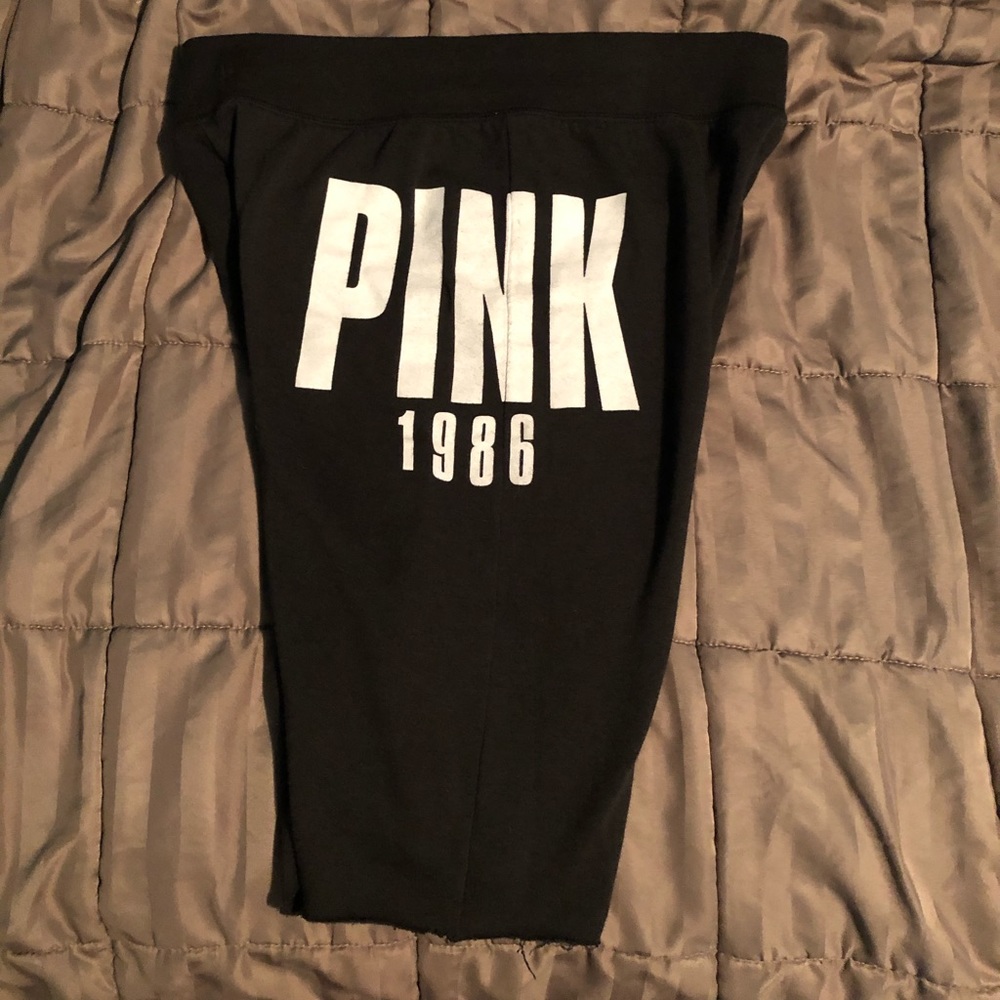 EUC Pink Bermuda sweats size small